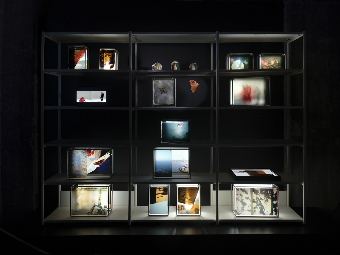 https://liushuwei.com/files/gimgs/50_liu-shuwei-tomorrow-was-archived-installation-view-palais-de-tokyo-15.jpg