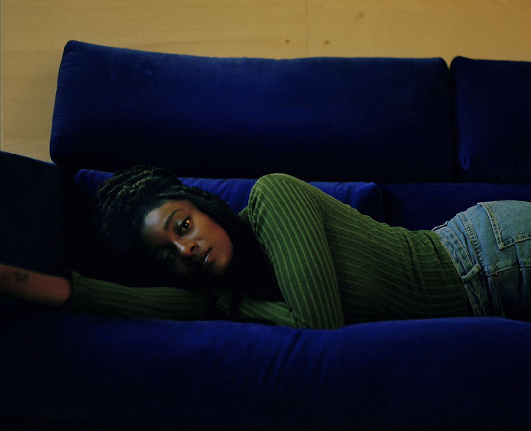 https://liushuwei.com/files/gimgs/53_liu-shuwei--little-simz-indie-magazine.jpg